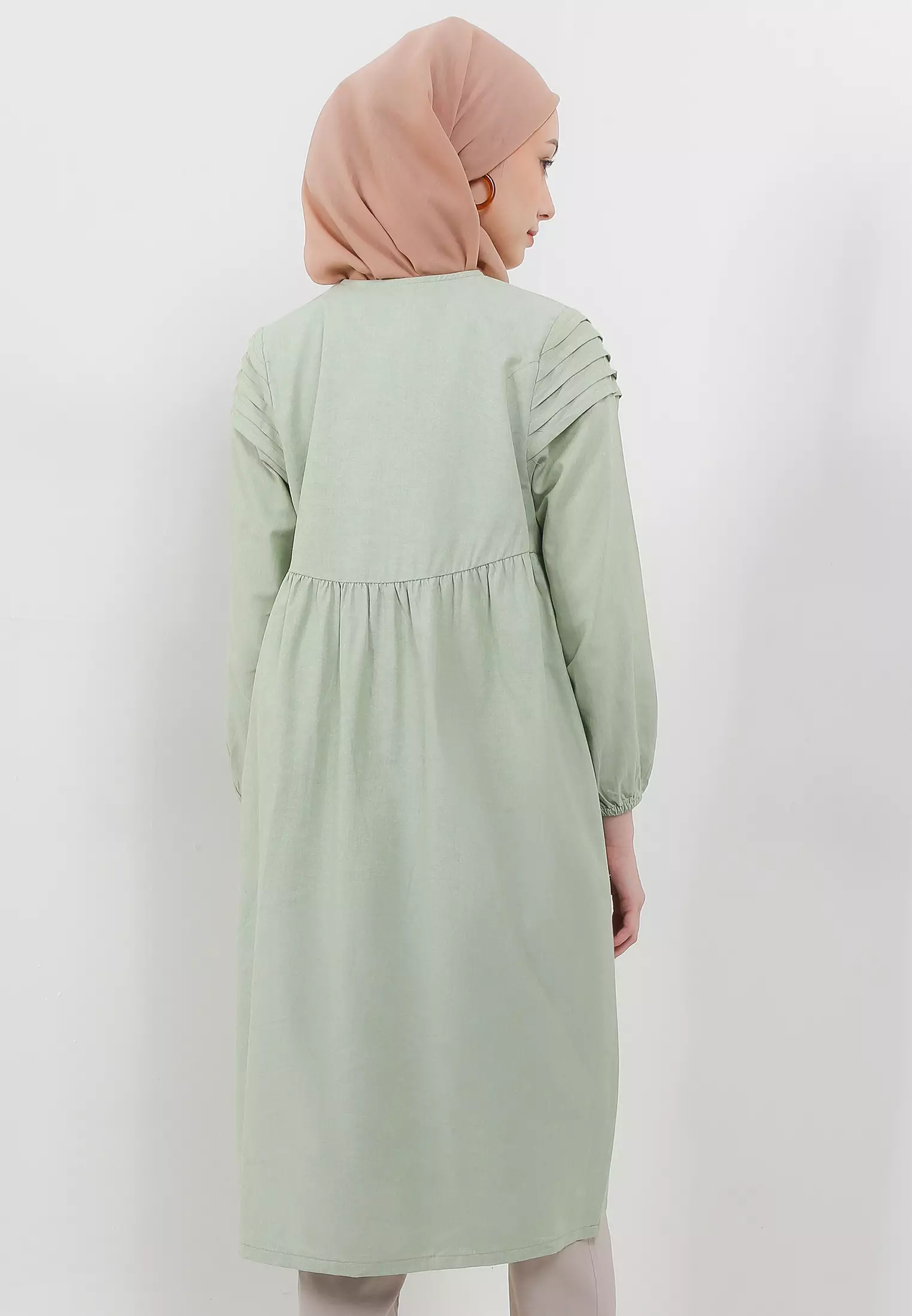 MFMW Barnesha Midi Dress Hijau