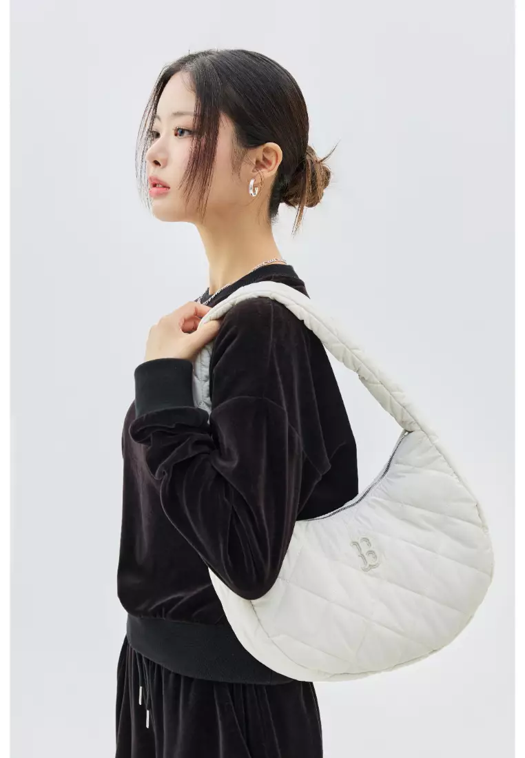 MLB PADDING QUILTED M-HOBO BAG BOSTON RED SOX 2025 | Buy MLB