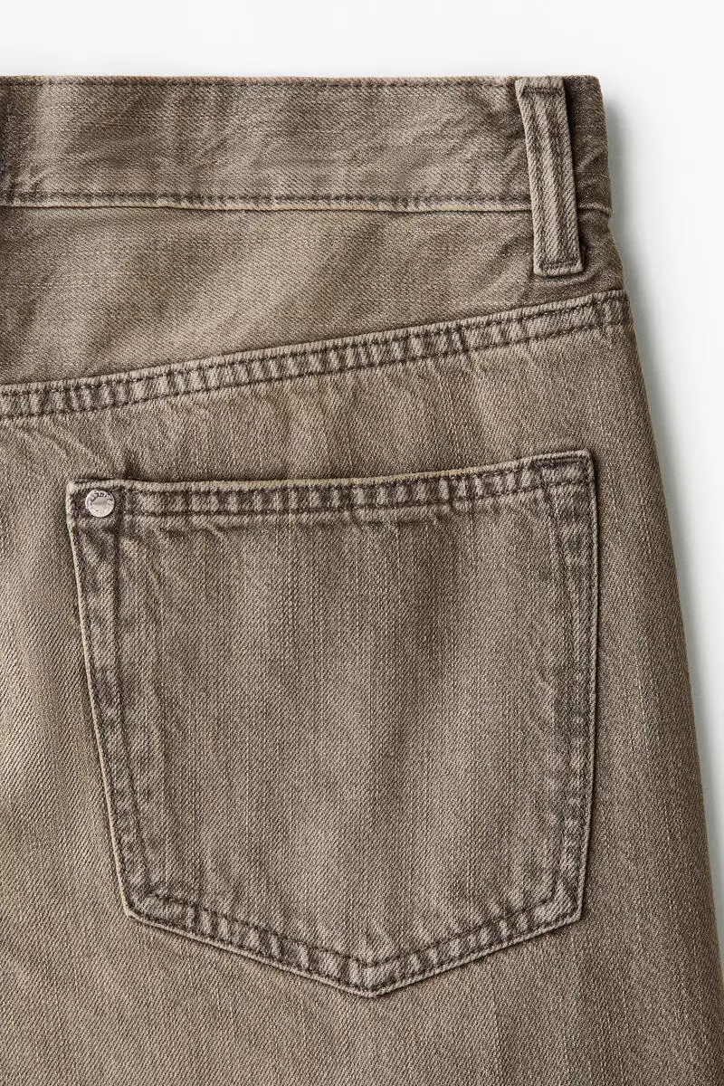 Loose Straight twisted leg jeans
