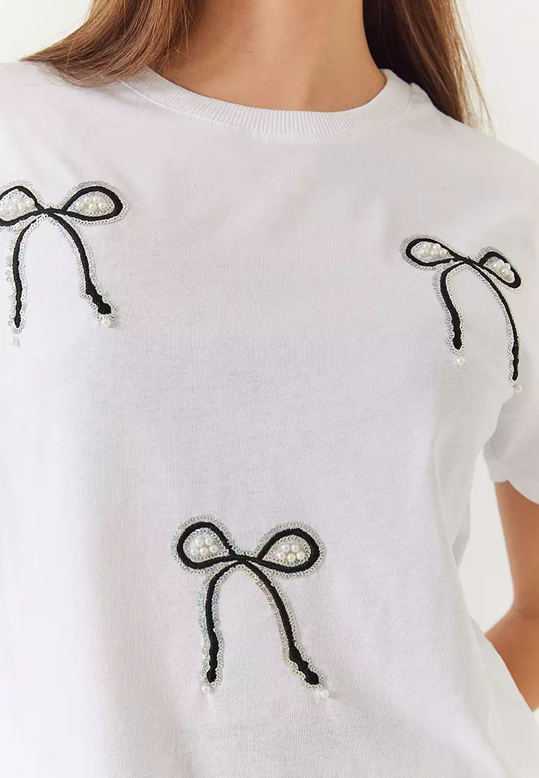 Women's Stone And Bow Detailed Tshirt 60602005