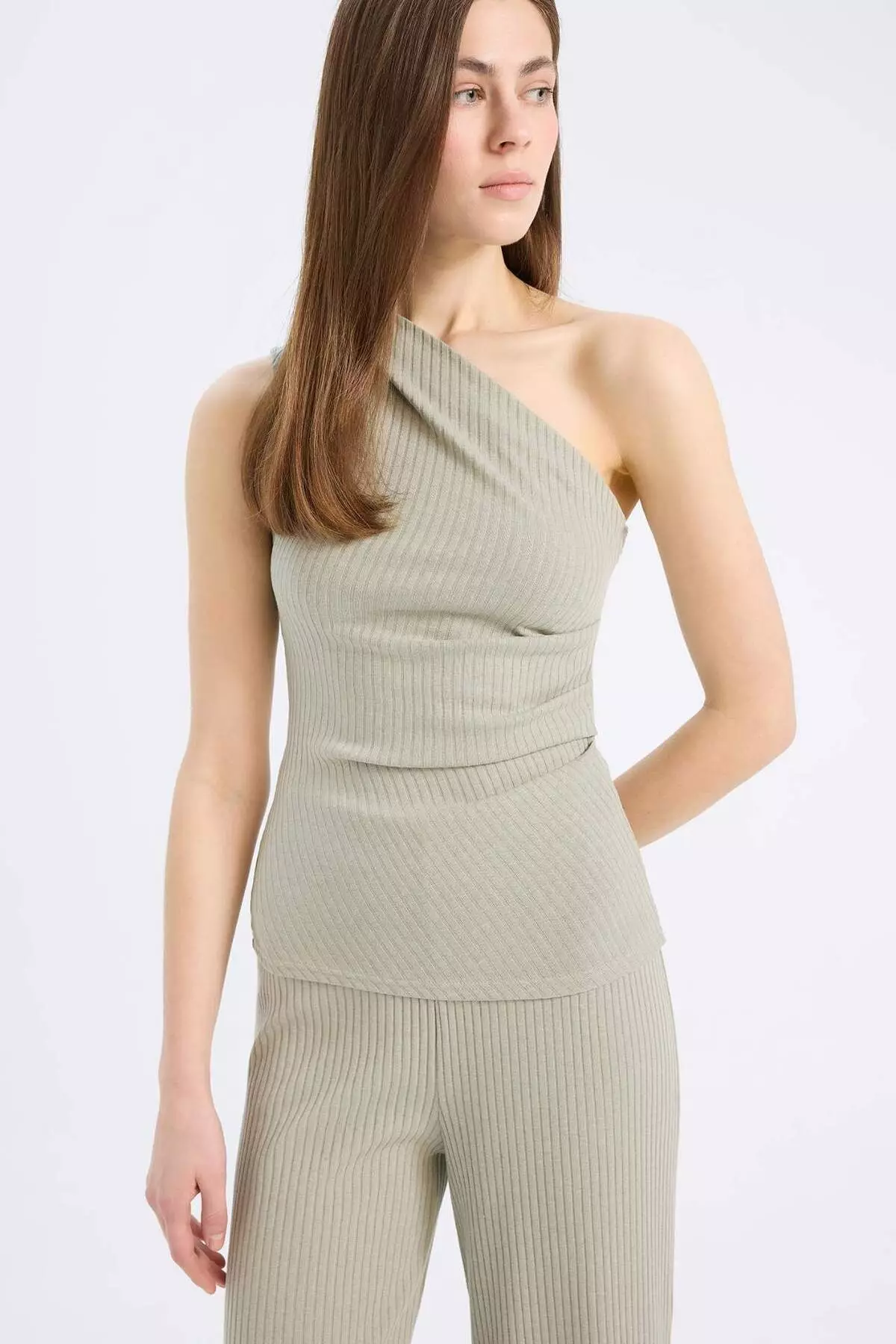 Slim Fit Slim Fit Single Shoulder Ribbed Camisole Undershirt E5777Ax25Sp