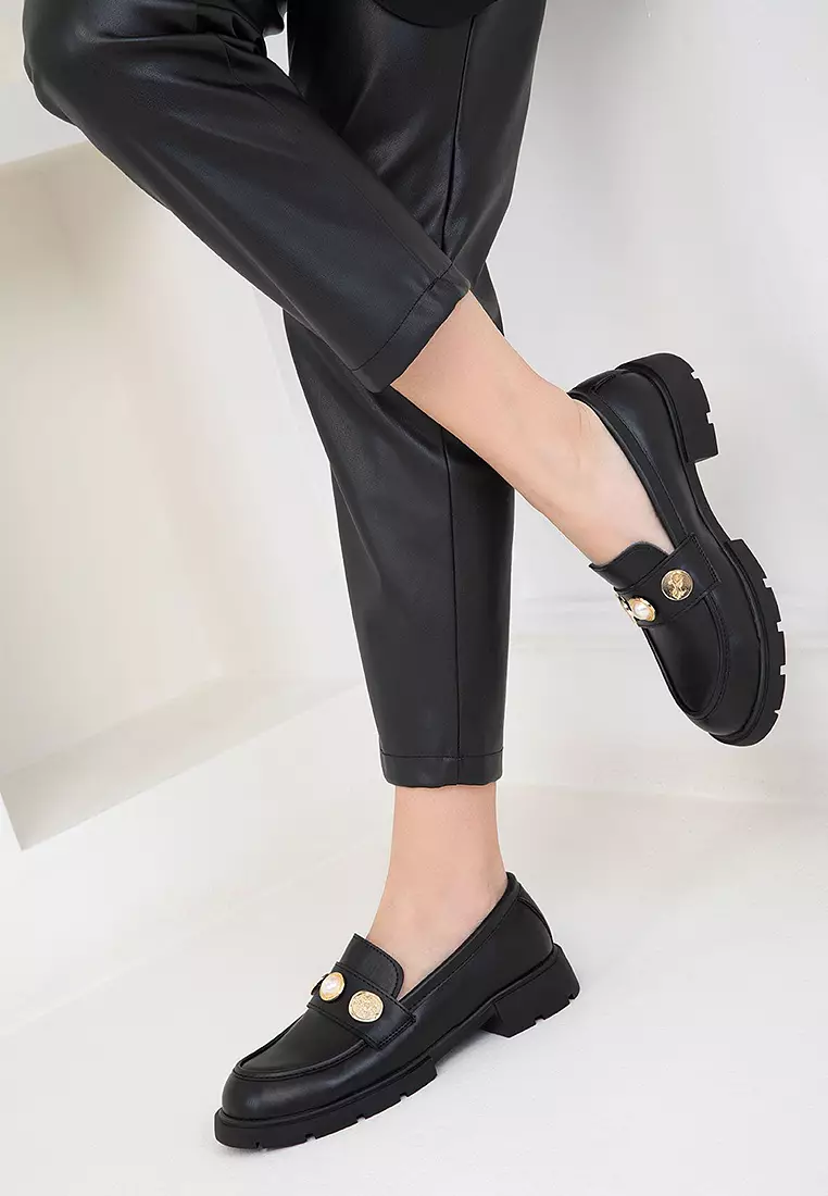 Discount on Soho  shoes - SKU: Embellished Loafers