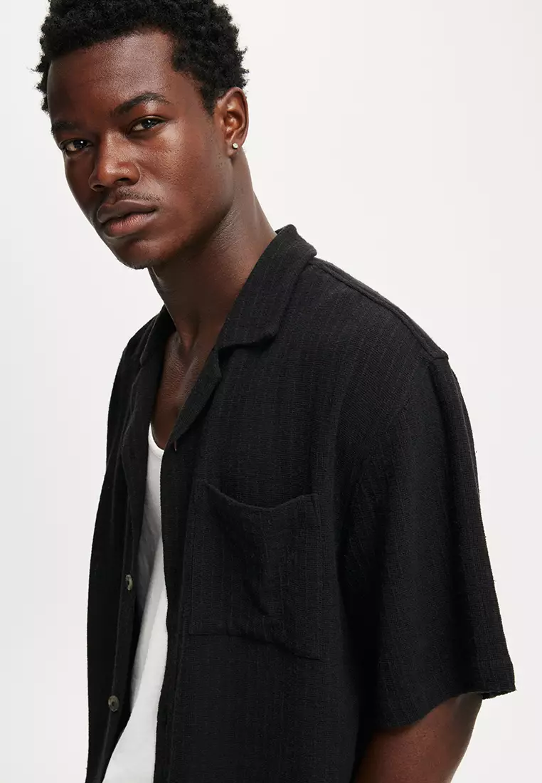 Box Fit Short Sleeve Shirt