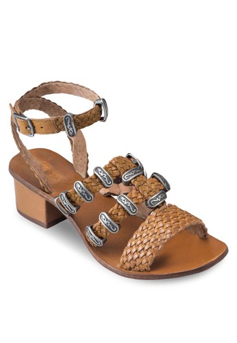 復古銅飾編織粗跟涼鞋, zalora時尚購物網評價女鞋, 鞋