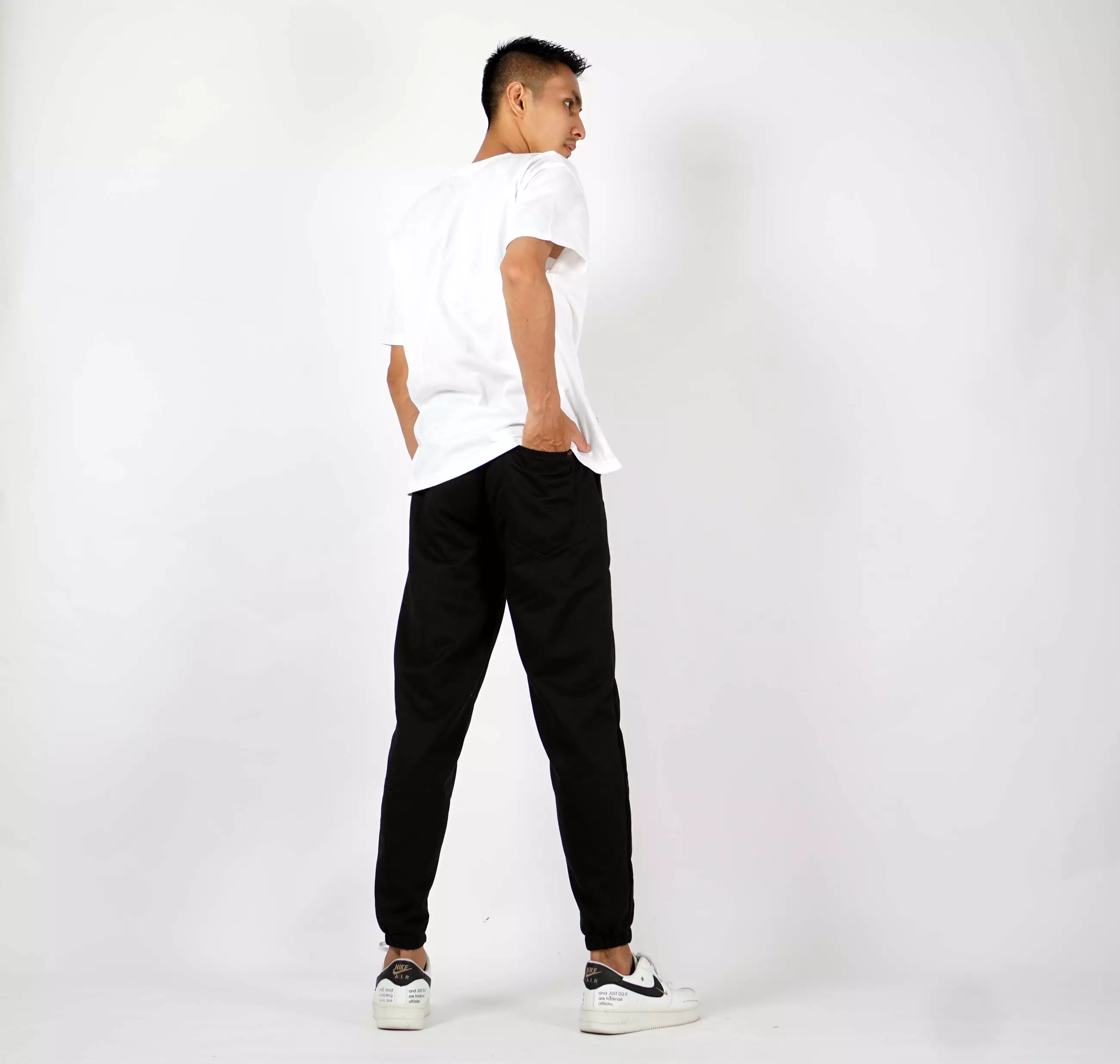 DIEGO Celana Casual Pria Celana Panjang Training Jogger Pants - Hitam