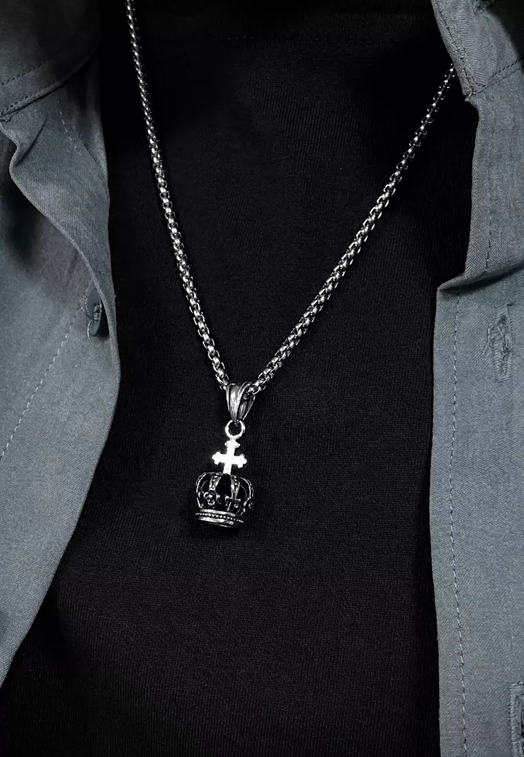 Mens hot sale crown necklace