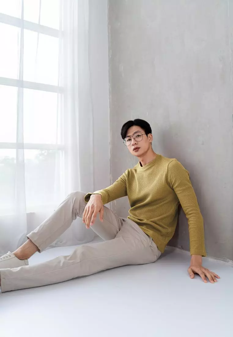 Kale Raffle Soft Yellow / Kaos Polos Tekstur Lengan Panjang Pria