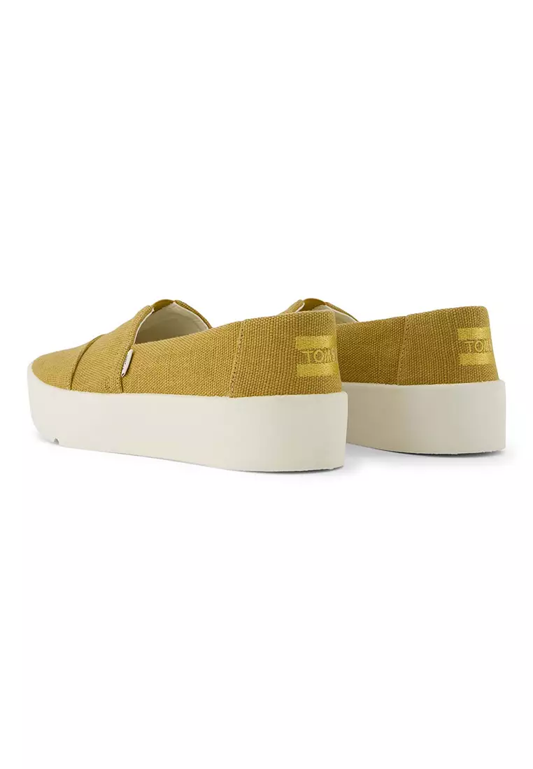 Women Verona Slip On Sneaker - Golden Honey