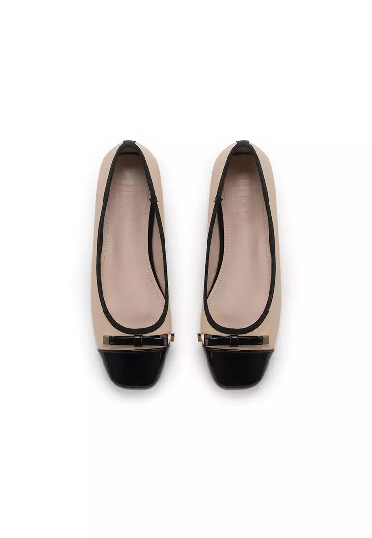 DUO TONE FLAT BALLERINA 休闲平底鞋