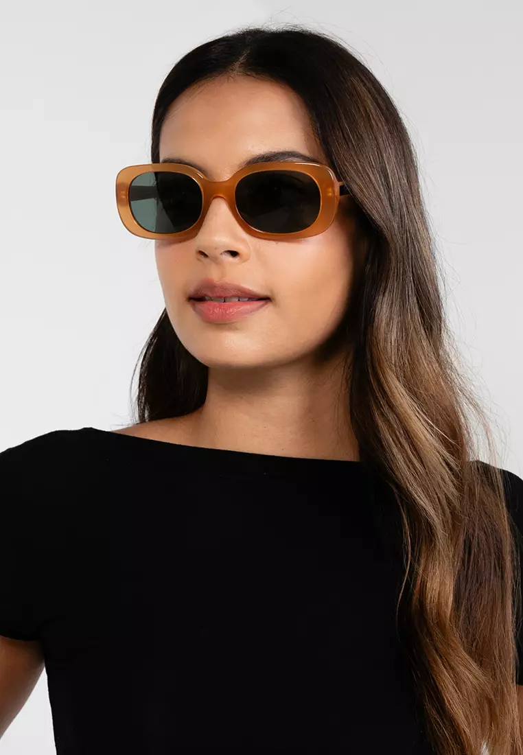 Coach top betty glasses
