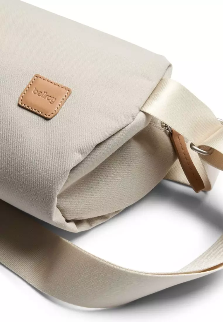 Bellroy Classic Sling 5L - Tahini