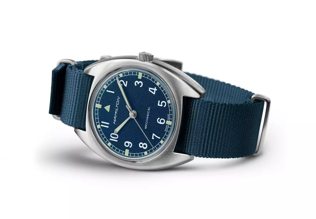 Hamilton khaki on sale field quartz 33mm