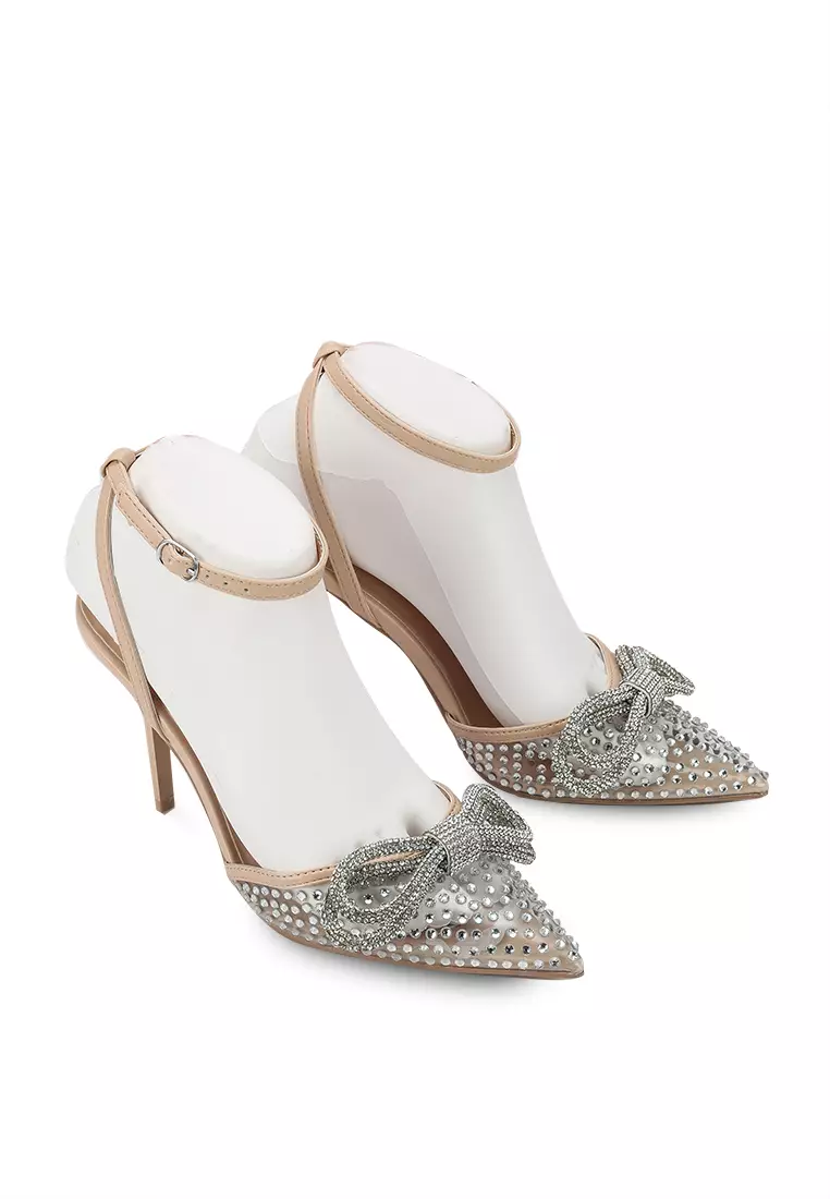 Gold heels call it spring store