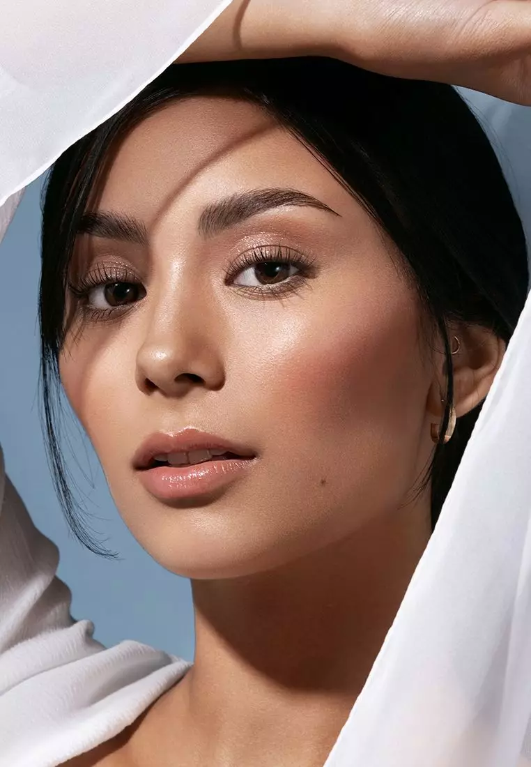 UV Veil Priming Sunscreen in Apricot