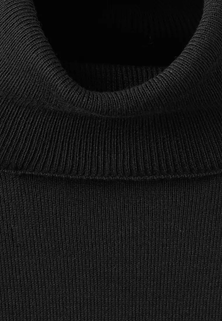 Turtleneck Knitted Sweater
