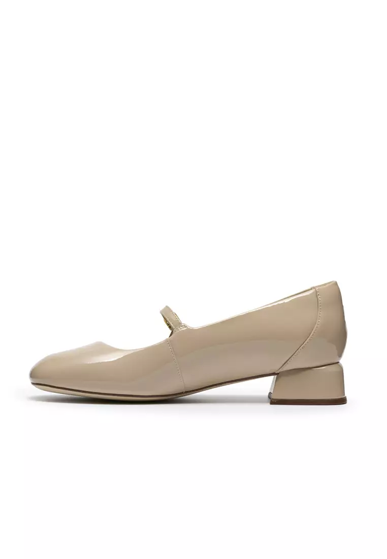 Womens Daiss30 Bar Shoes - Beige Patent