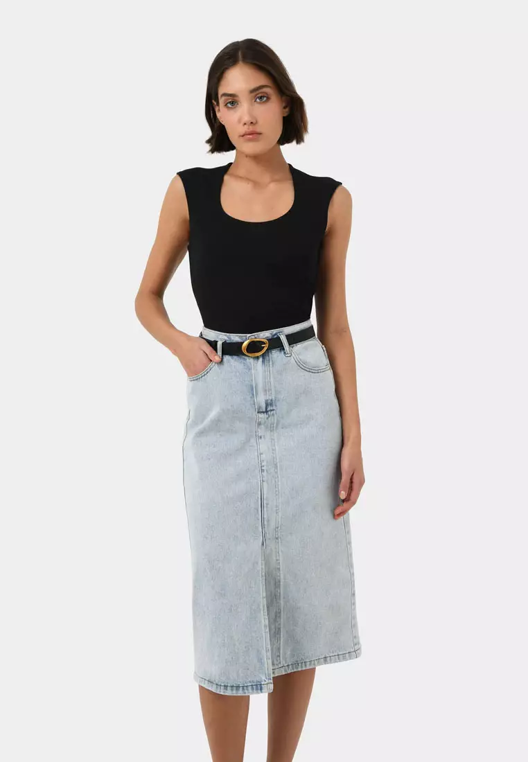 Soho Rounded Square Neck Top