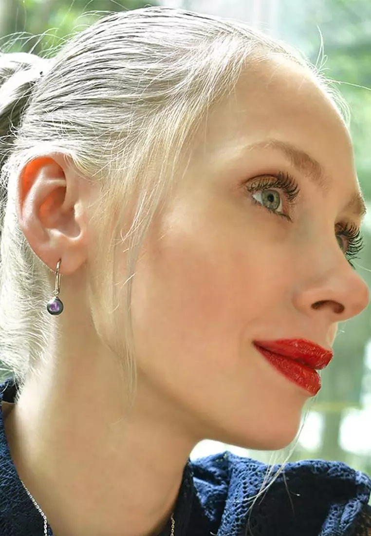 Magnificent Pearl Hook Earrings Embellished with SWAROVSKI Crystal Iridescent Purple Pearls