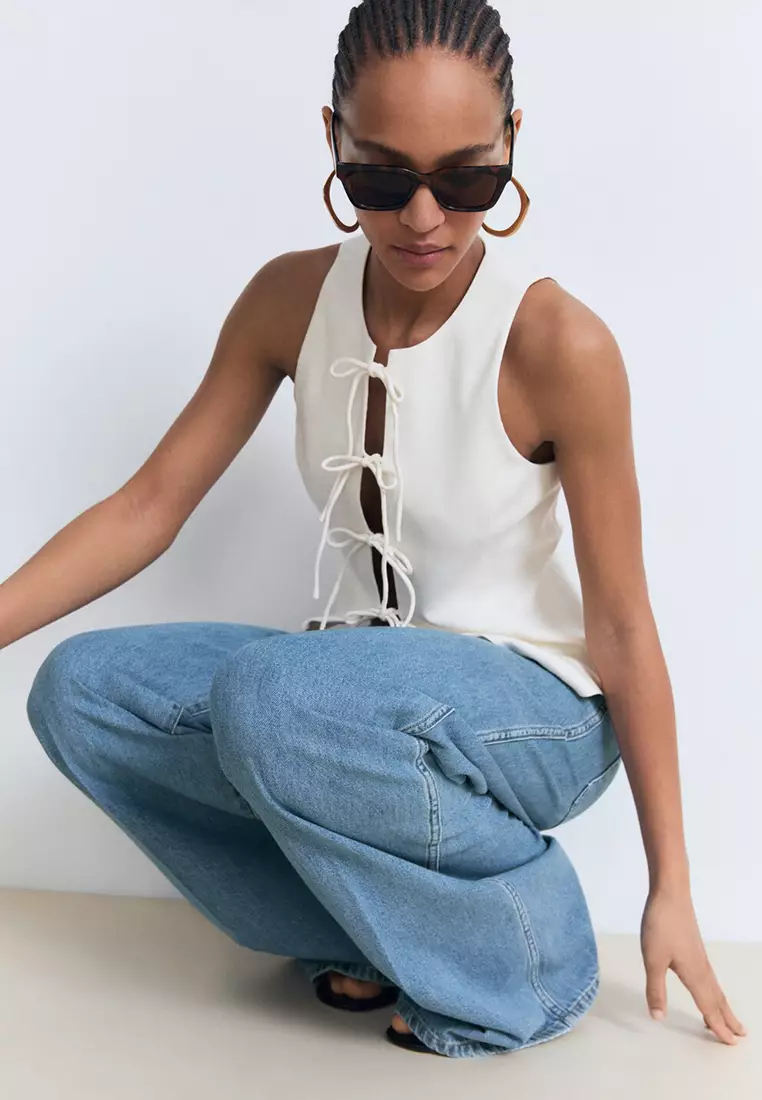 High-Rise Wide Leg Jeans With Pockets