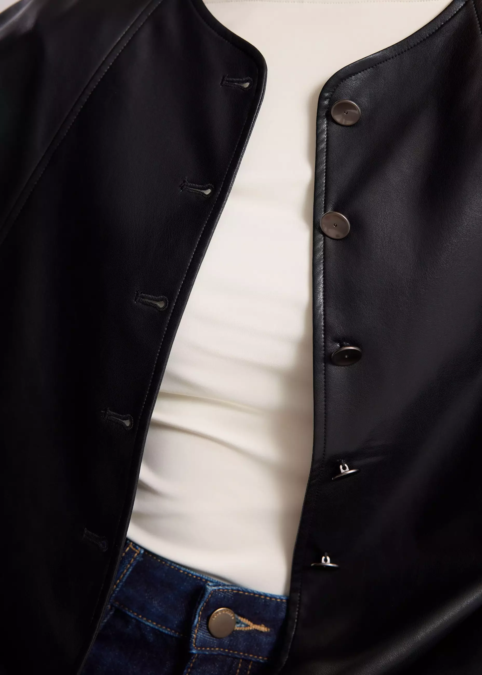 Jaket Wanita - Relaxed Vegan Leather Collarless Button Down Jacket