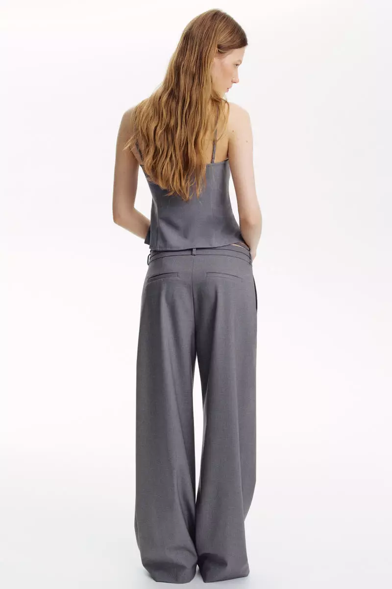 Belted tailored trousers