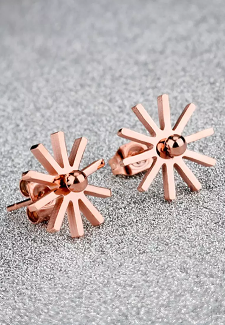 Star Shine Stud Earrings in Rose Gold