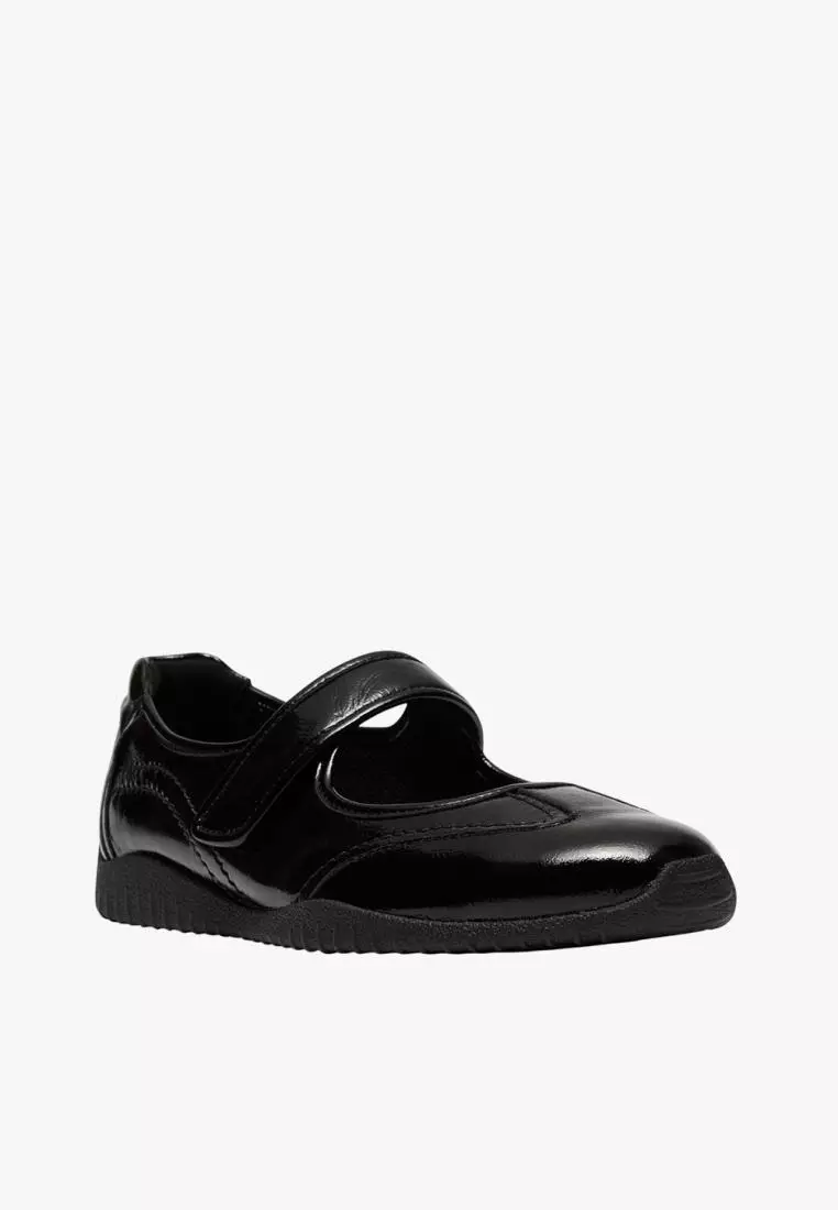 Jual CLARKS Clarks Womens Meridor Jane - Black Original 2026 | ZALORA ...