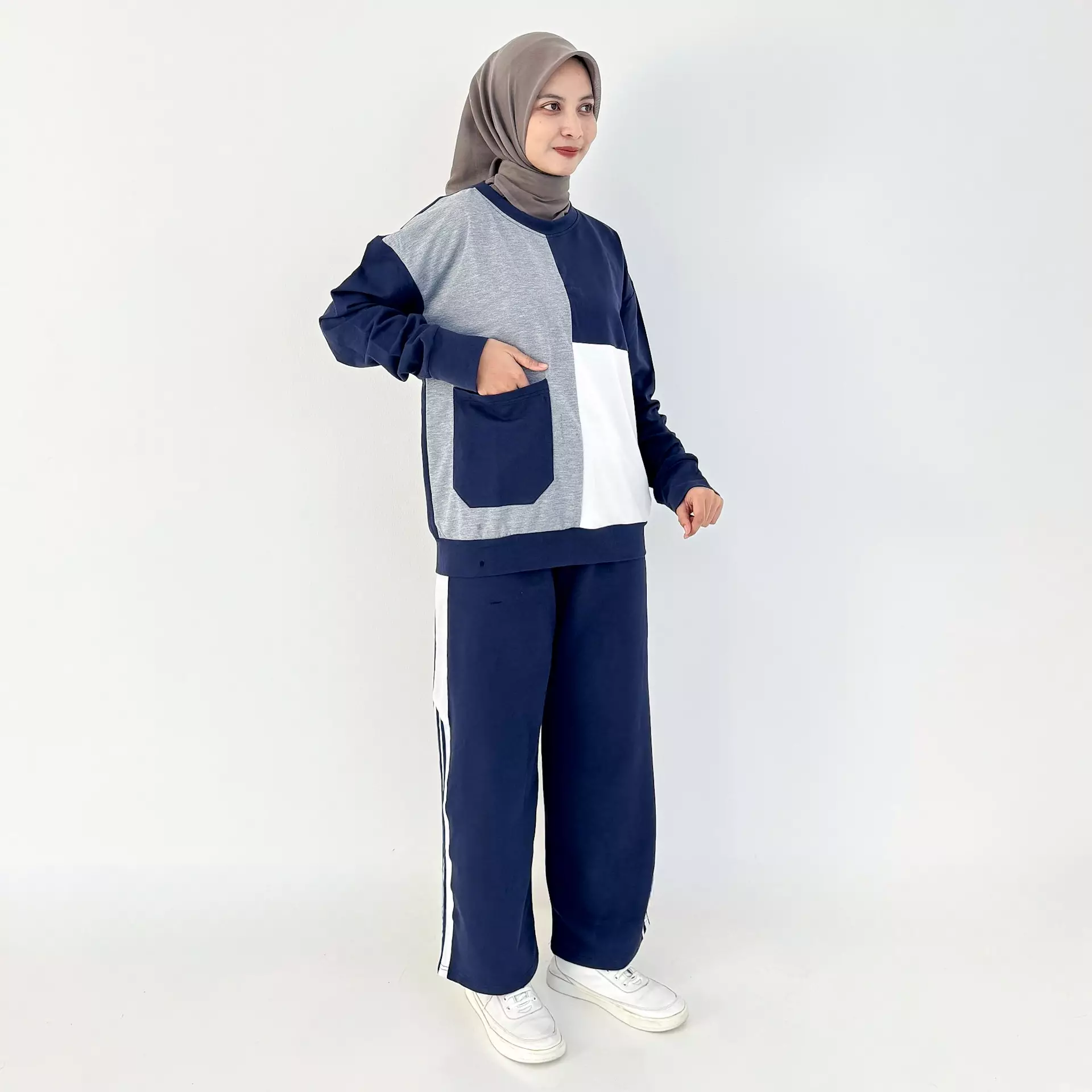 Setelan Celana Lebar Sweat Gita - Matching Set Sporty Wanita NAVY