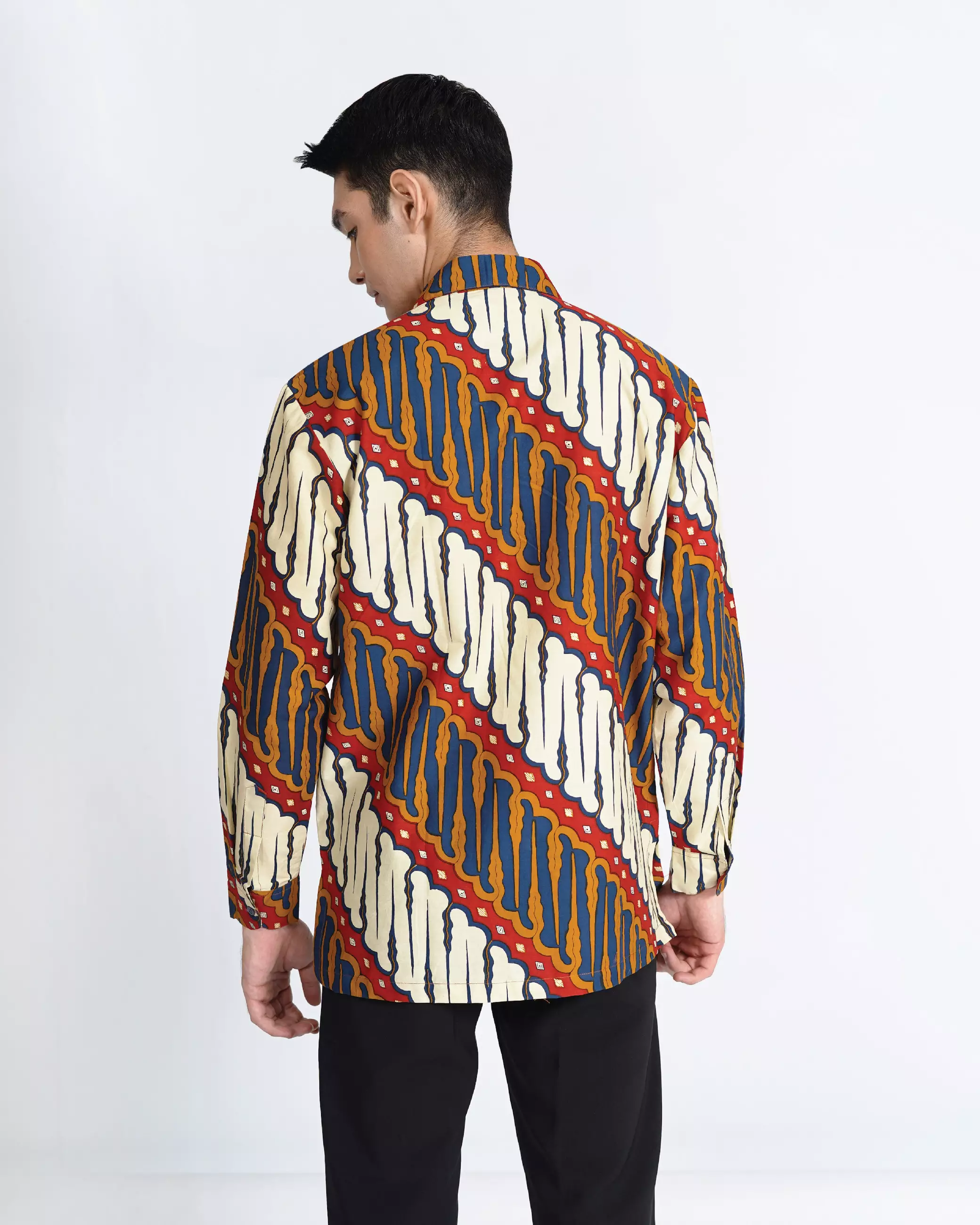 Kemeja Batik Lengan Panjang Motif Parang Indramayu