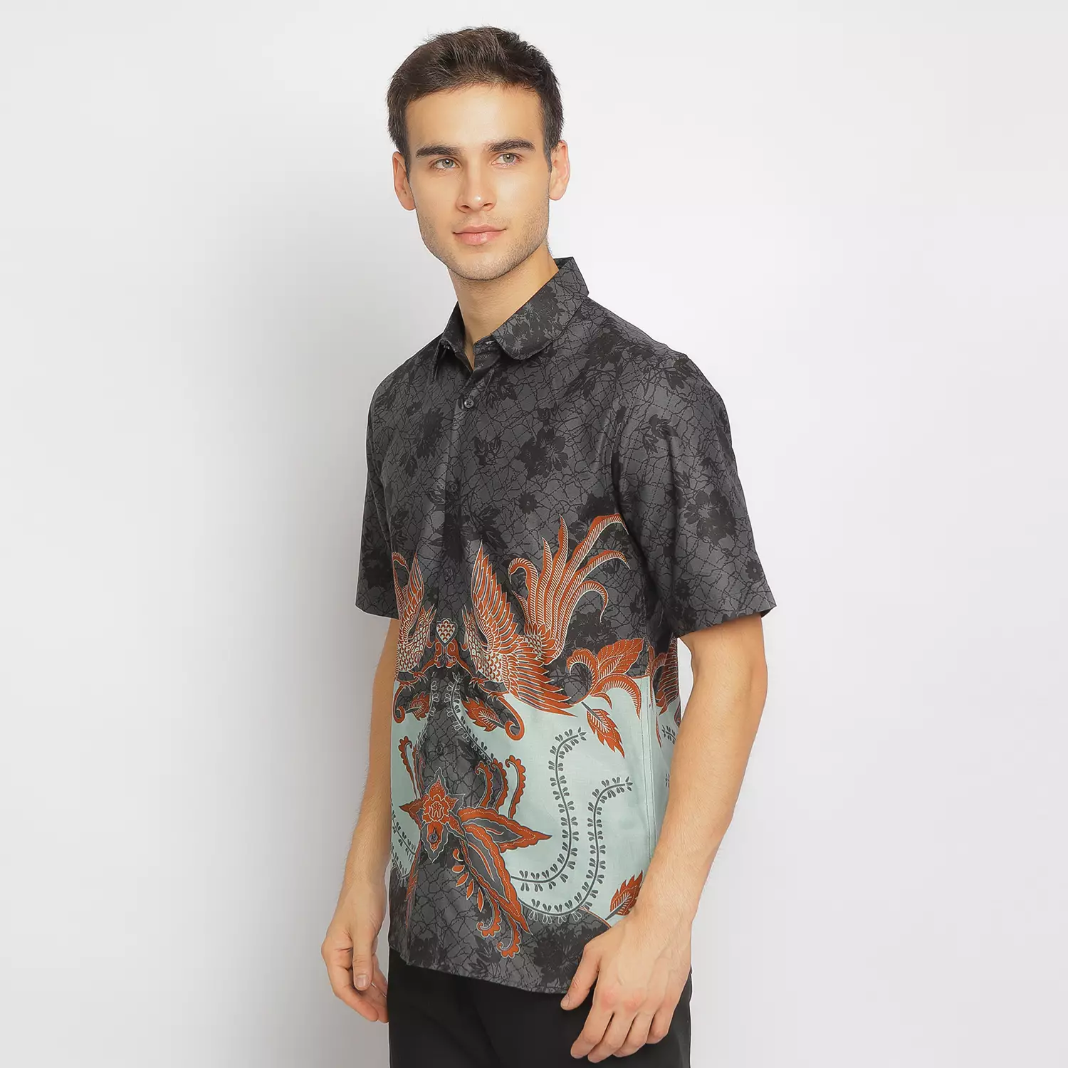Slimfit Danar Grey Kemeja Batik Pria Lengan Pendek