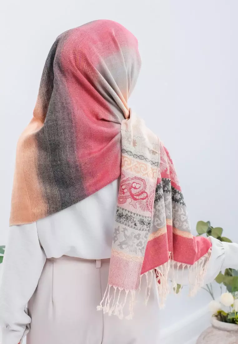 Hijab Pashmina Wanita Reversible Viscose Multicolour Vintage Pattern Pashmina Shawl Syal Wanita Autumn Glow