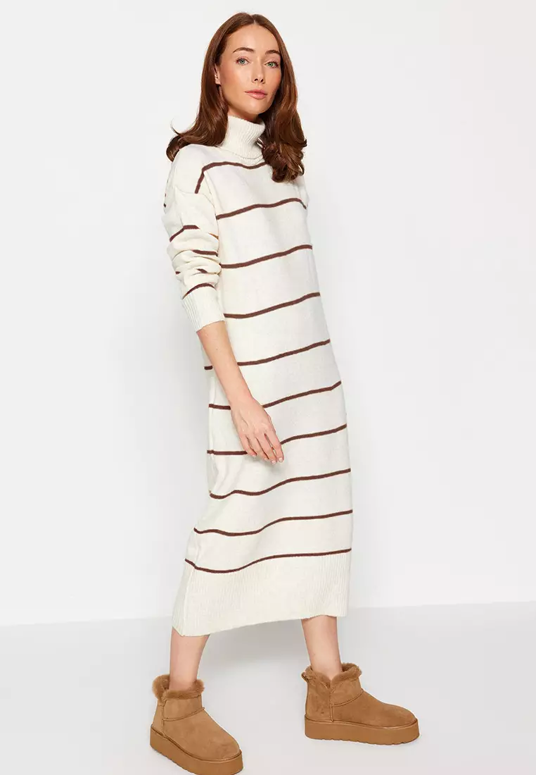 Stone Maxi Wide Fit Soft Texture Knitwear Dress