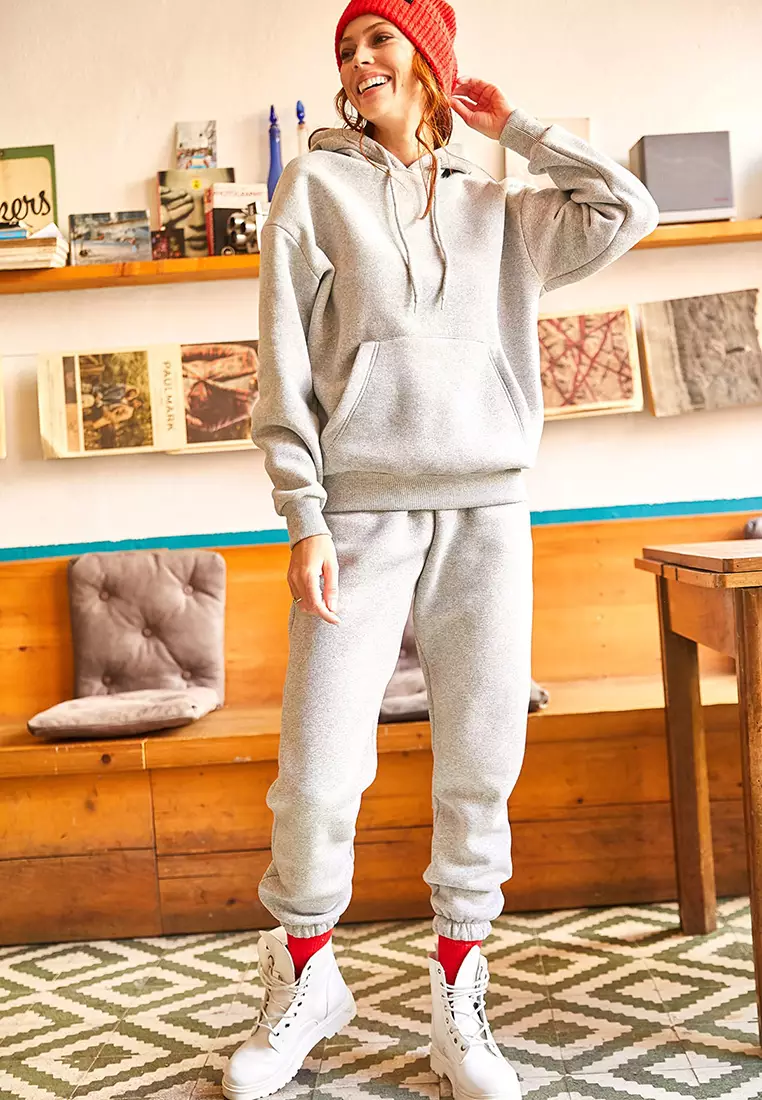 Olalook Gray Kangaroo Pocket Hooded Fleece Inner Set 2025 Buy