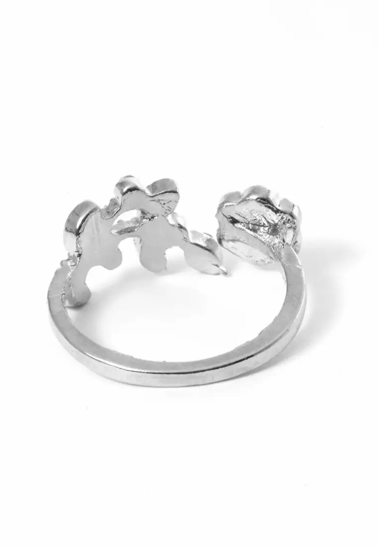 Ring Flower Perhiasan Aksesoris Wanita Casual - Silver