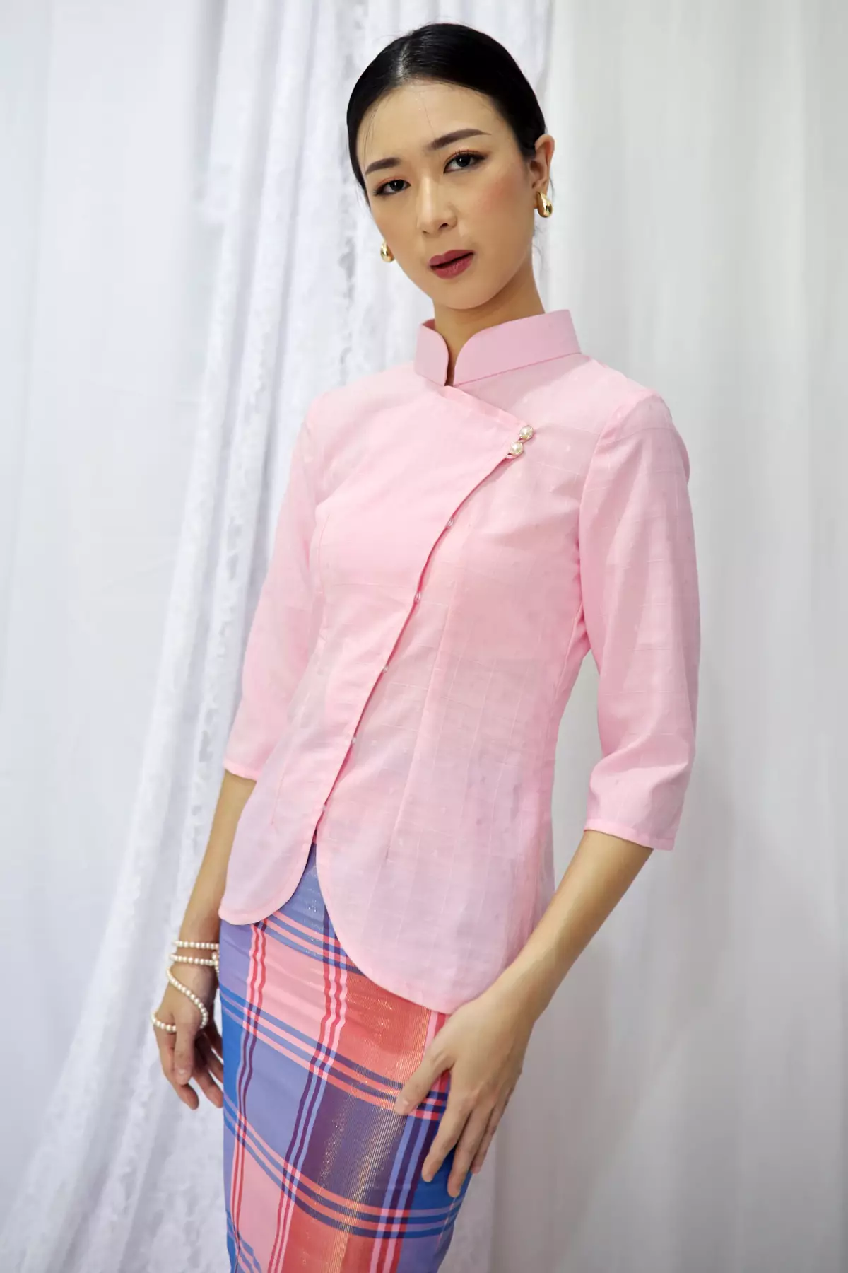 Devika Pink Emboss Kebaya Janggan