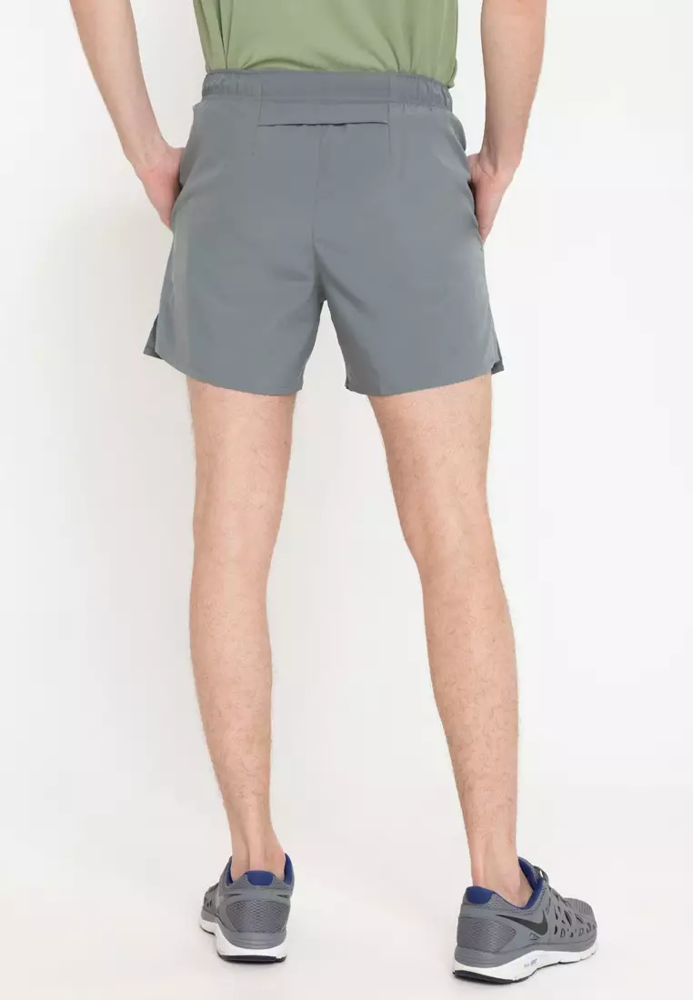 Men's Dri-FIT Challenger 5" Brief-Lined Versatile Shorts