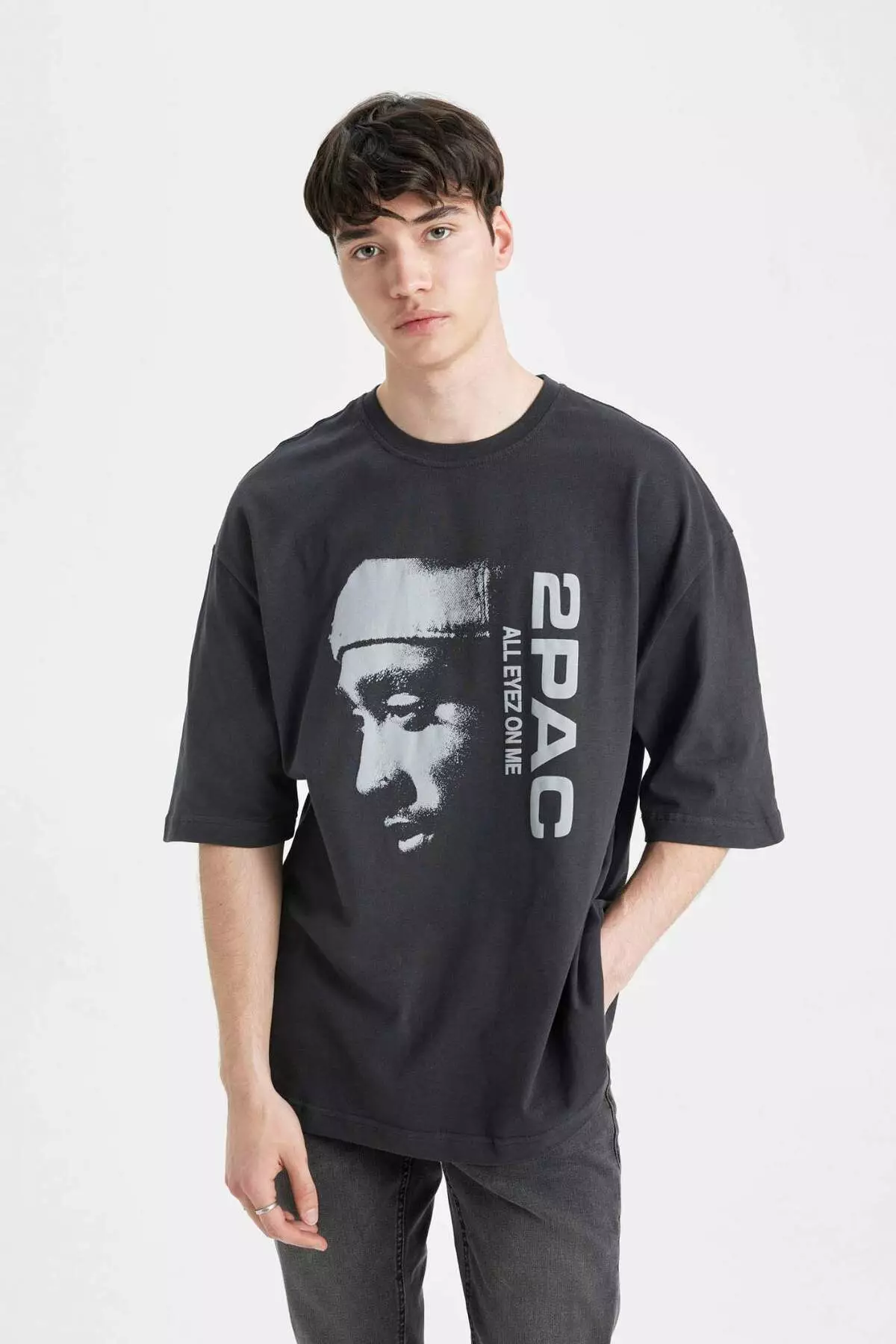 Buy DeFacto Tupac Shakur Loose Fit Crew Neck Short Sleeve T-Shirt