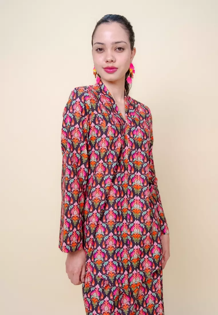 Bayu Somerset Hattie Kebaya