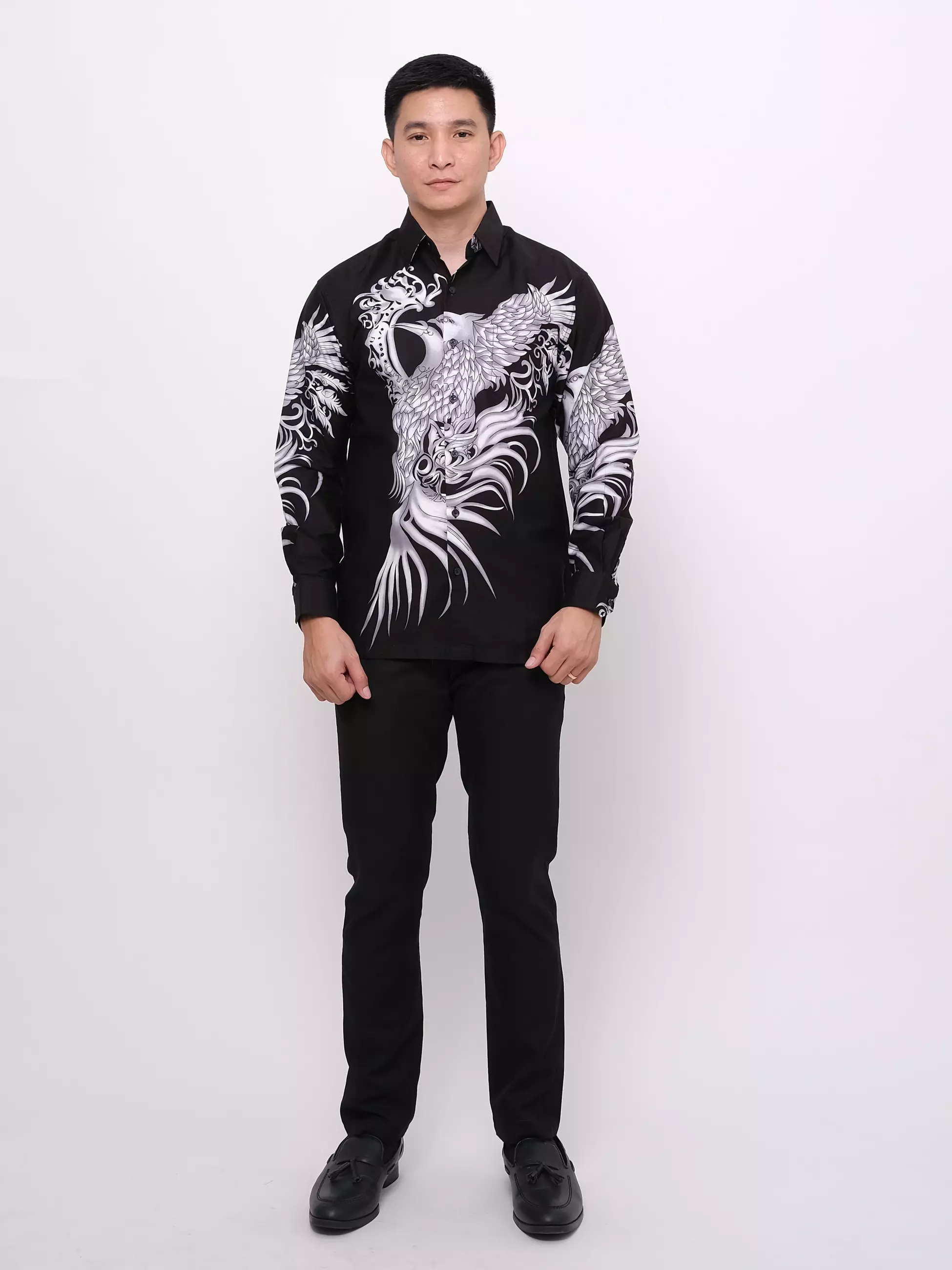 Andre Michel Kemeja Batik Lengan Panjang Hitam Motif Burung Putih 16746