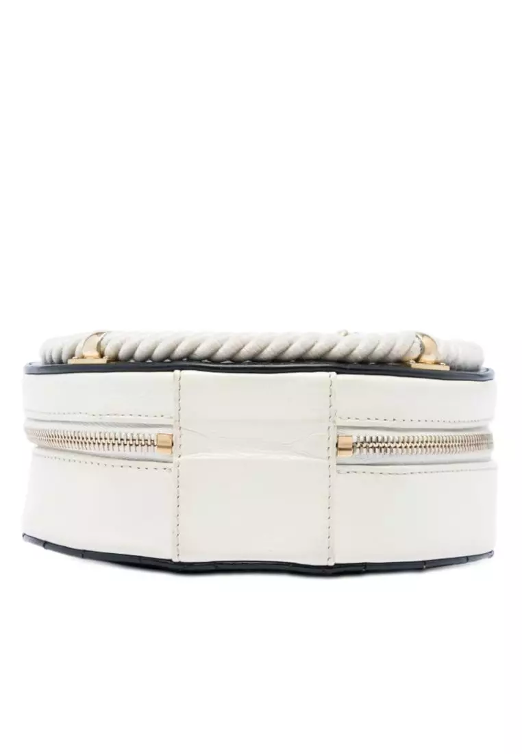 Pre-Loved Chanel Crumpled Calfskin En Vogue Round Bag