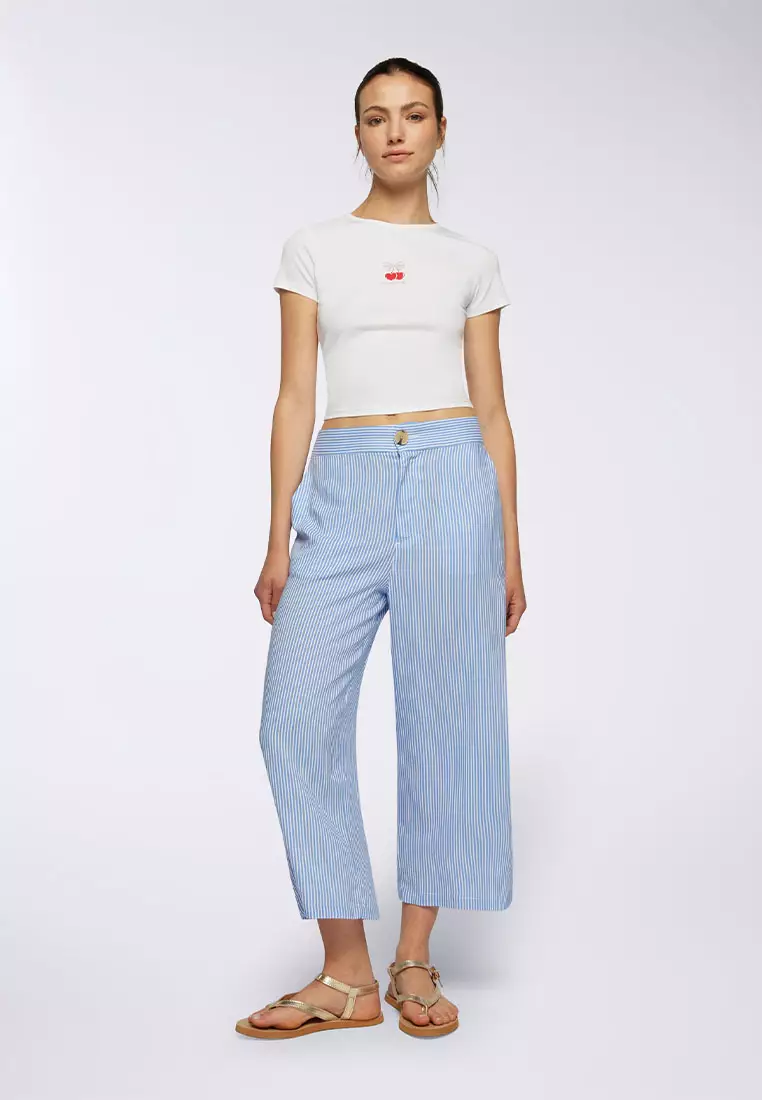 Woman Short-Sleeved T-Shirt