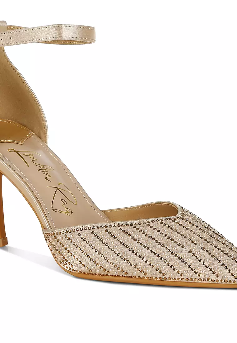 Sandal Stiletto Berhiasan Mutiara & Payet dalam Warna Emas