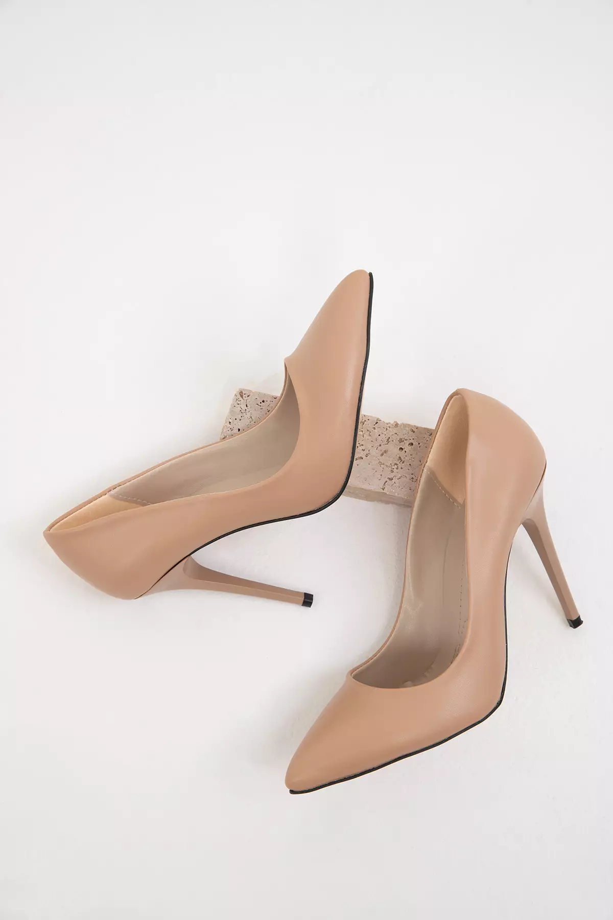 Nude Classic Women's Heeled Shoes - 19720