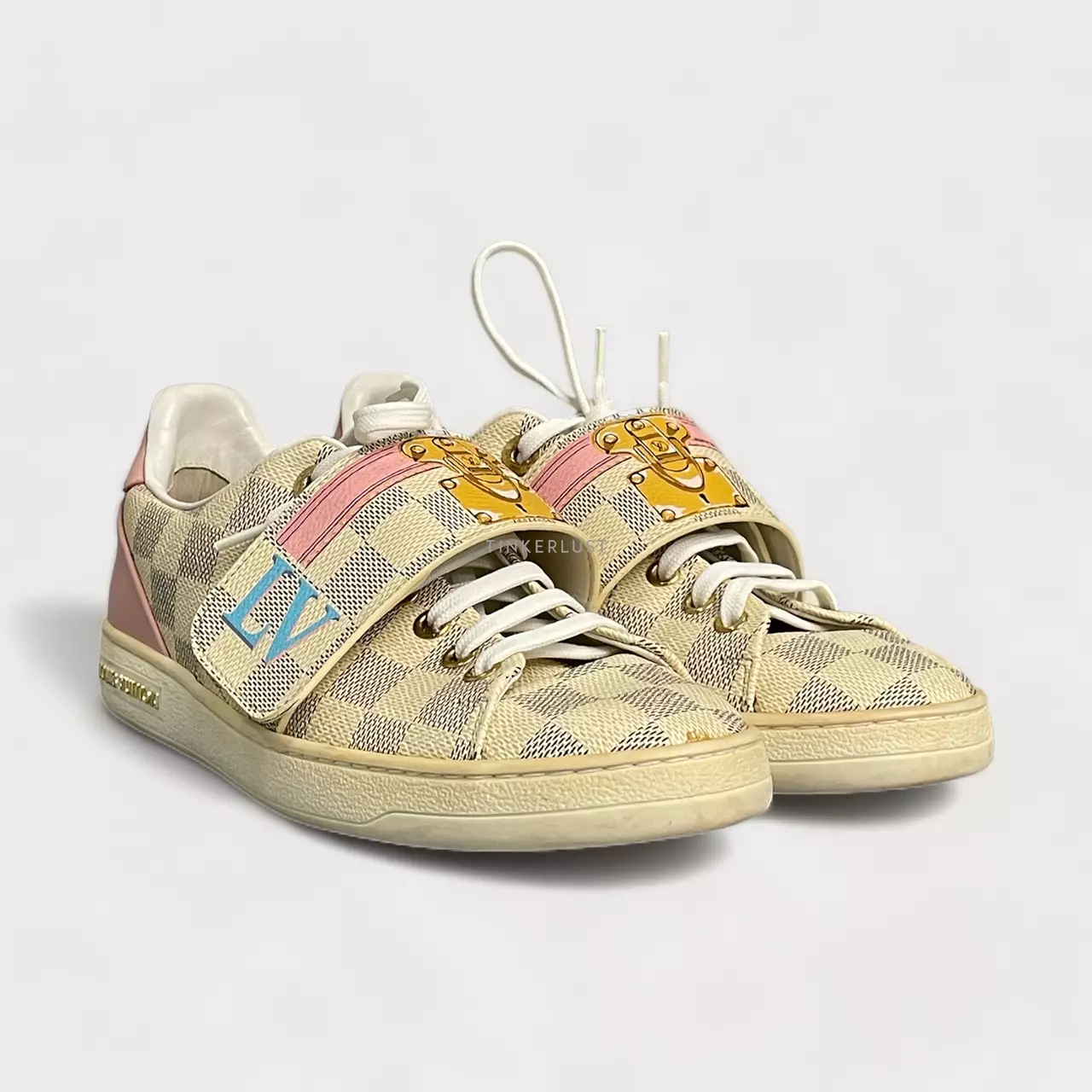 Louis vuitton new arrivals damier azur sneakers