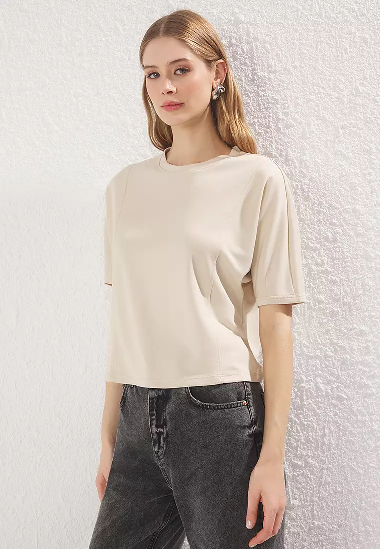 Stone Relaxed/Comfortable Crop Flexible Knit Blouse TWOSS25BZ00403