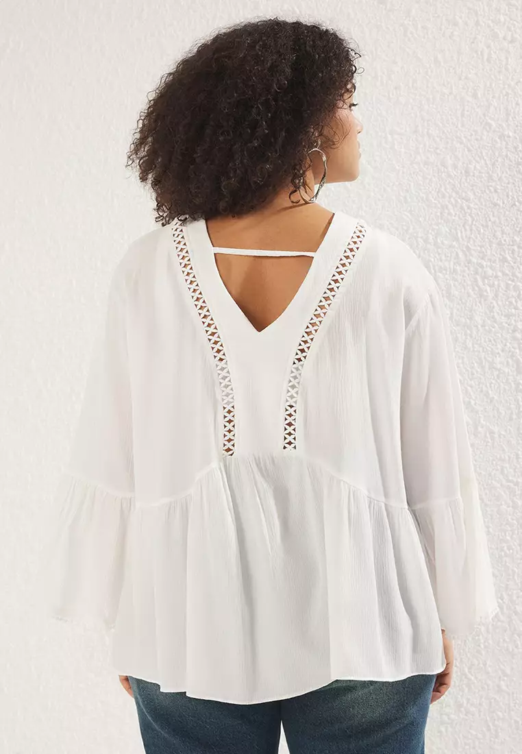 White V Neck Long Sleeve Textured Peplum Woven Plus Size Blouse Tbbss25Af00042