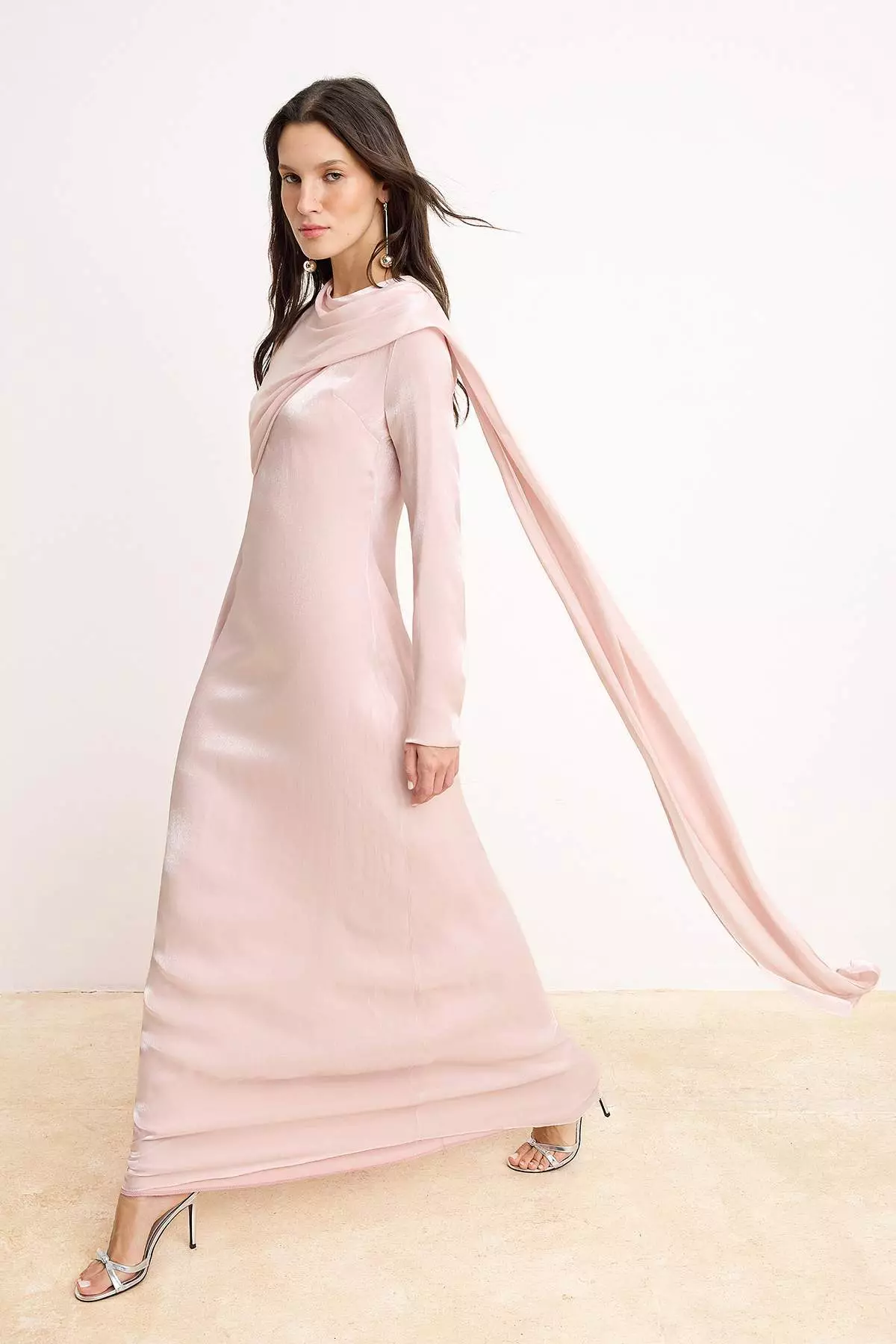Dusty Rose Woven Hijab Evening Dress Tctss26Db00014