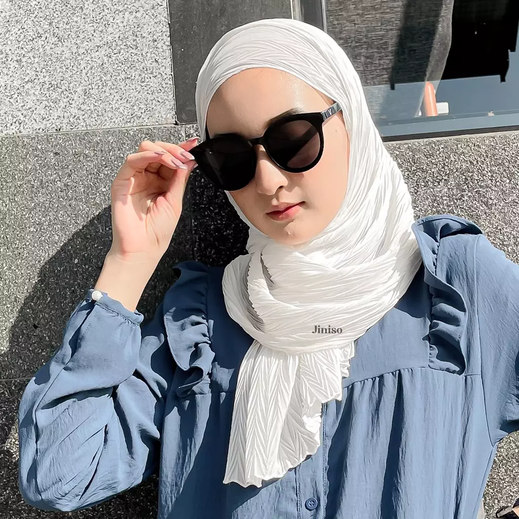 AURA Active Hijab Pashmina Flowy Plisket Breeze