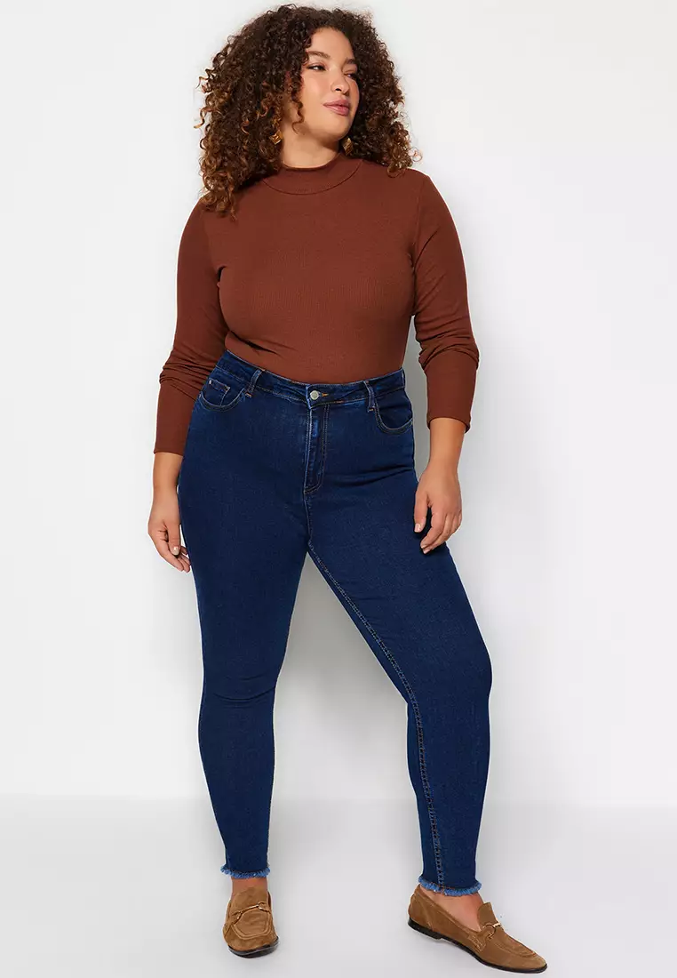 Plus Size Stand Up Collar Knitted Top