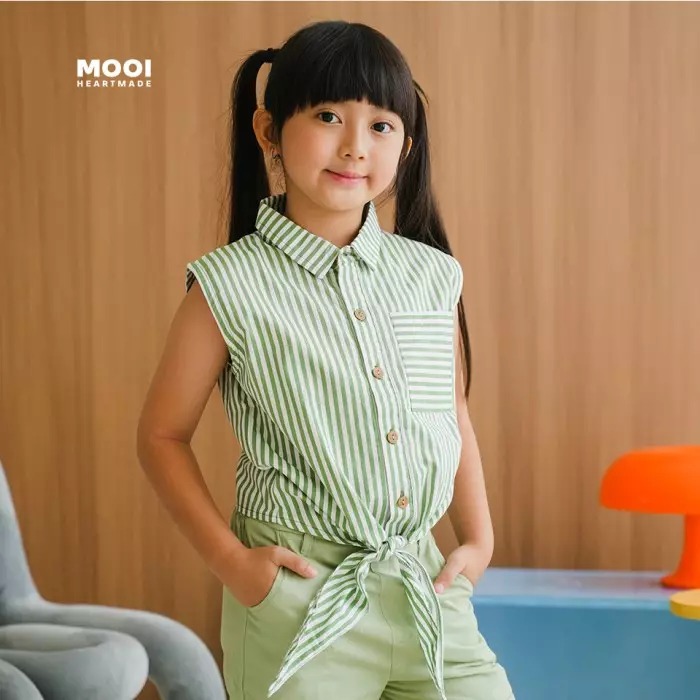 Mooi Kemeja Anak Perempuan Elicia Striped Shirt - Magenta